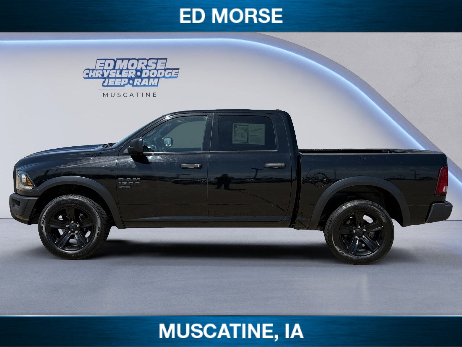 2024 RAM 1500 Classic Warlock Crew Cab 4x4 5'7' Box