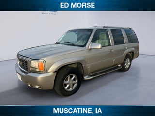 2000 Cadillac Escalade Standard