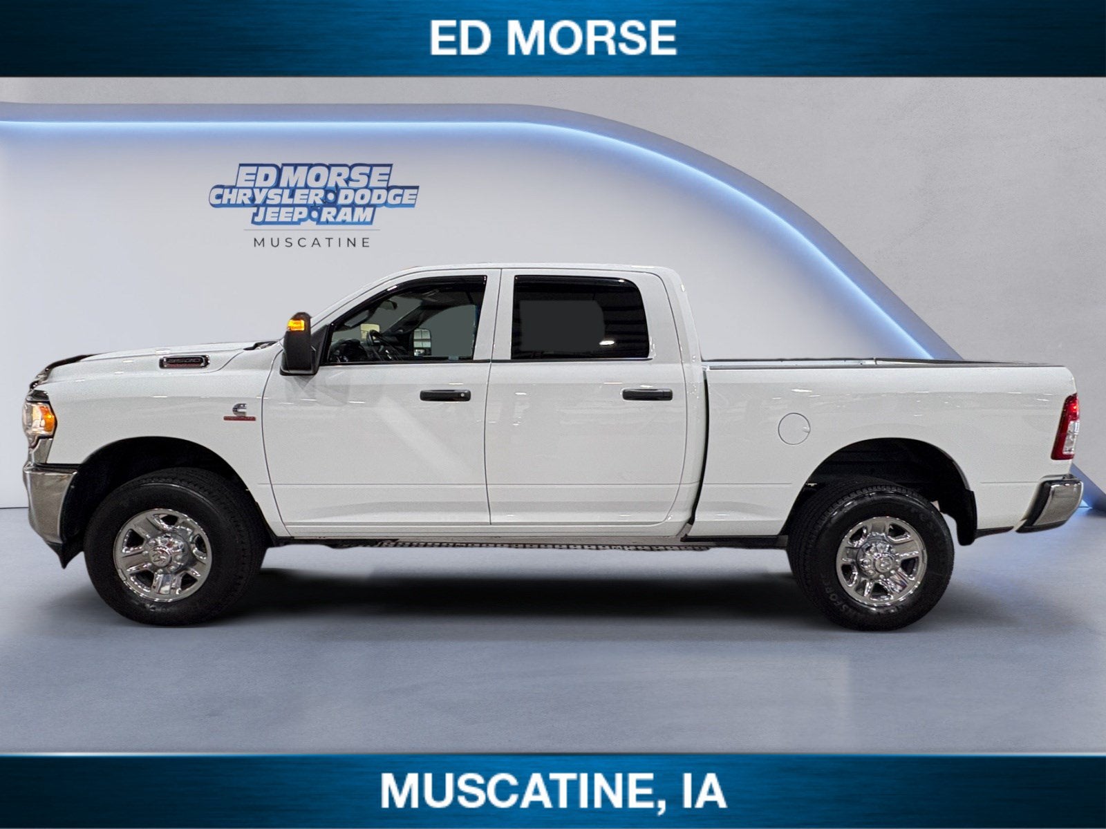 2024 RAM 3500 Tradesman Crew Cab 4x4 6'4' Box