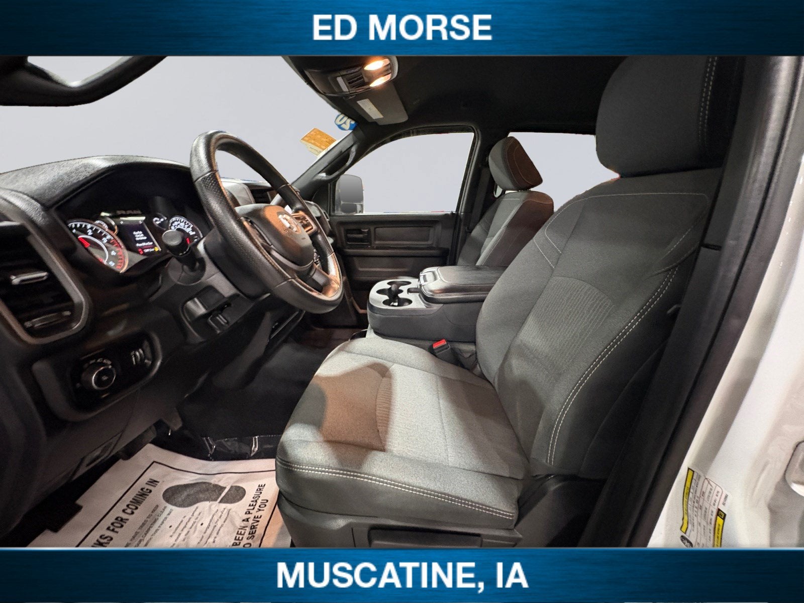 2024 RAM 3500 Tradesman Crew Cab 4x4 6'4' Box