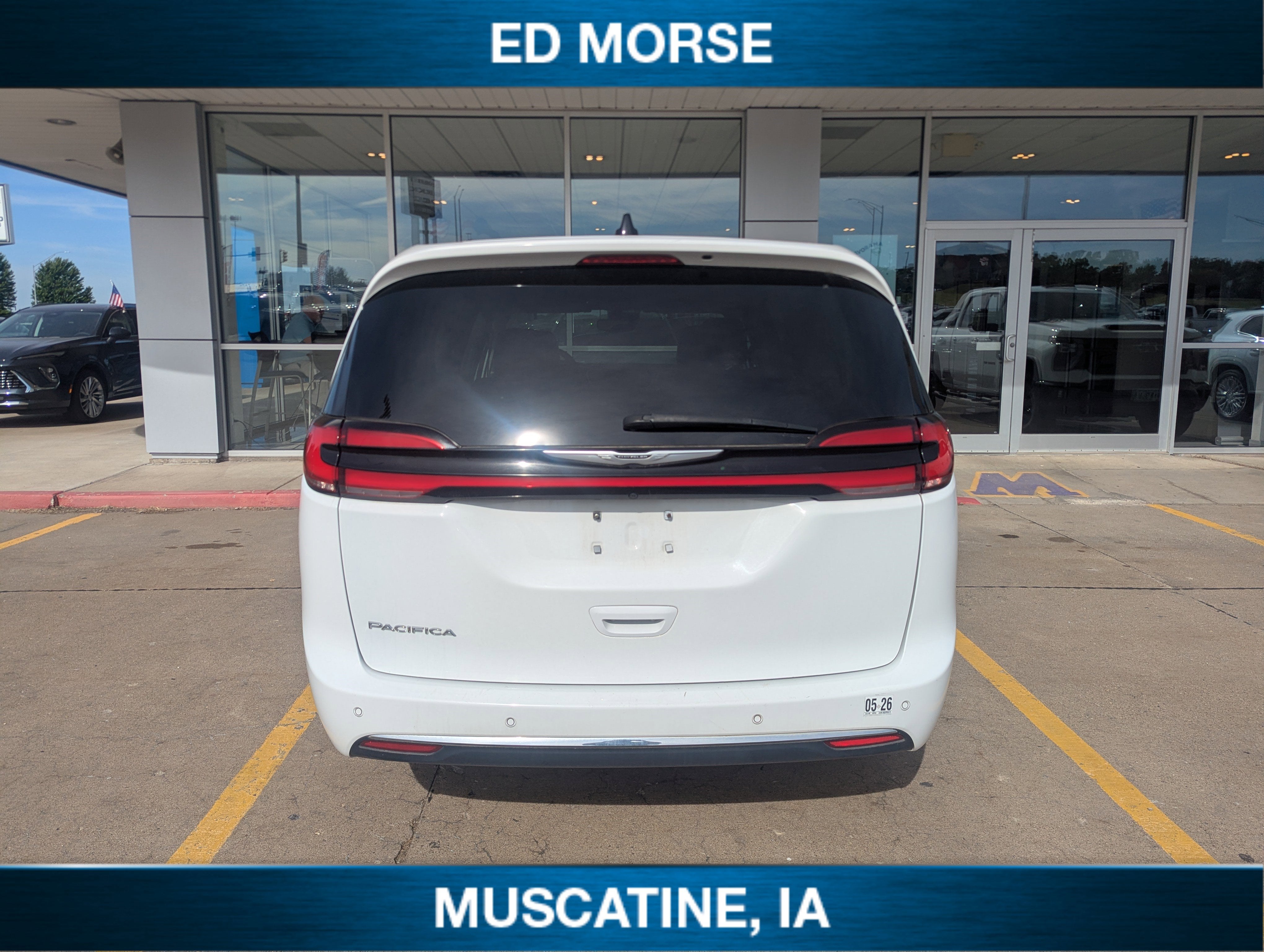 2023 Chrysler Pacifica Touring L