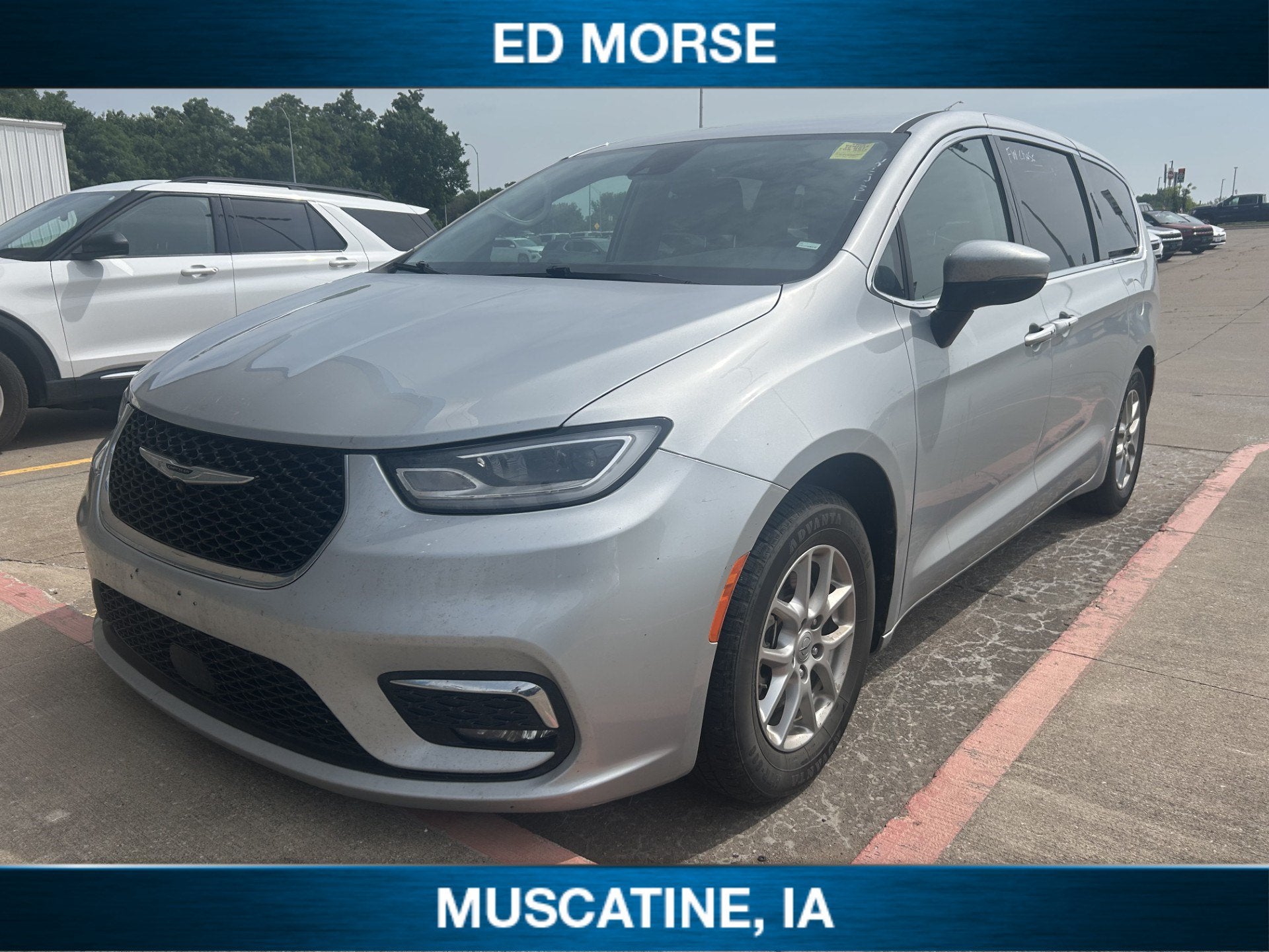 2023 Chrysler Pacifica Touring L
