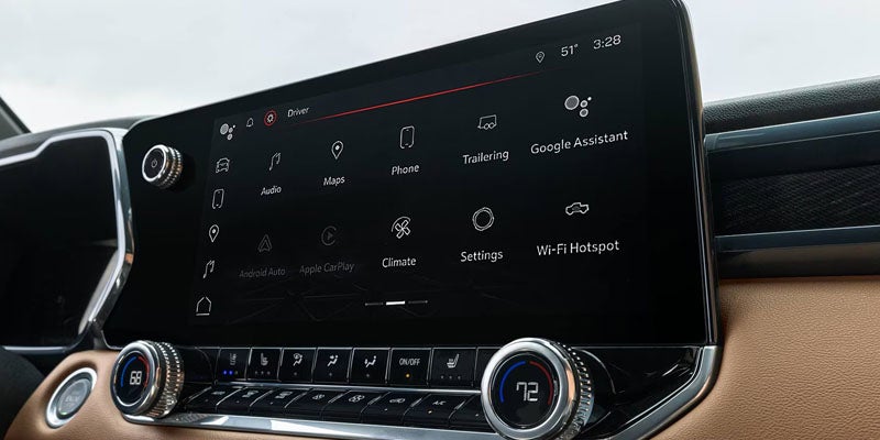 2026 GMC Canyon digital cabin technology